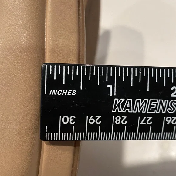 Dream Pairs Tan Platform High Heels - Picture 6 of 9